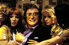 Austin Powers in Goldmember Photo 14