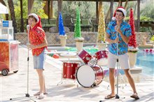 High School Musical: The Musical - The Holiday Special (Disney+) Photo 14