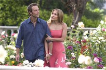Monster-in-Law Photo 9