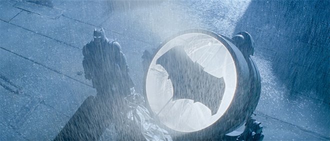 Batman v Superman: Dawn of Justice Photo 5 - Large