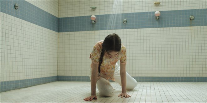 Carrie (Prime Video) Photo 10 - Large