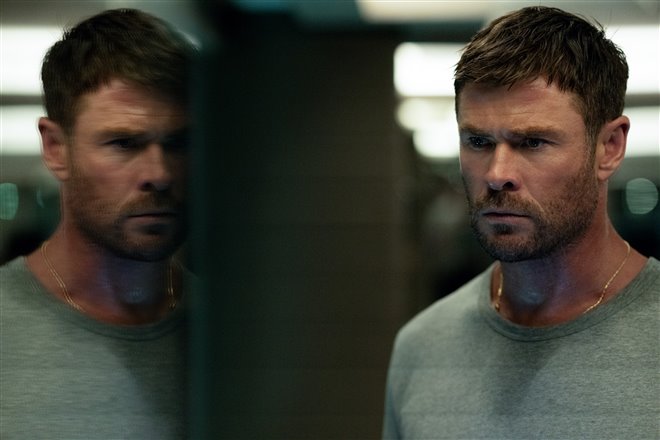 Crime 101 Photo 8 - Large