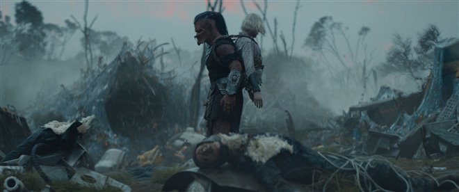 Predator: Badlands Photo 8 - Large