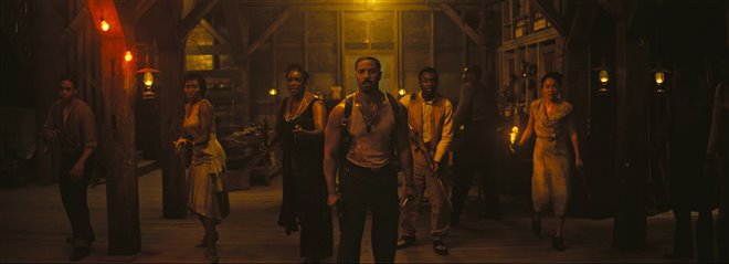 Sinners: The IMAX Experience Photo 11 - Large