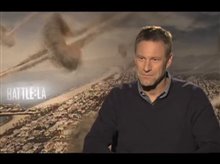 Aaron Eckhart (Battle: Los Angeles) - Interview Video