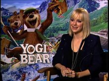 Anna Faris (Yogi Bear) - Interview Video