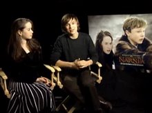 ANNA POPPLEWELL & WILLIAM MOSELEY - THE CHRONICLES OF NARNIA - Interview Video