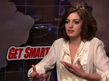 Anne Hathaway (Get Smart) - Interview Video