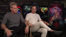 Cary Elwes & Dacre Montgomery talk 'Stranger Things' - Interview Video