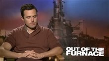 Casey Affleck (Out of the Furnace) - Interview Video