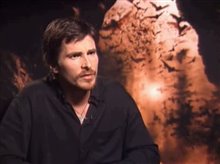 CHRISTIAN BALE - BATMAN BEGINS - Interview Video