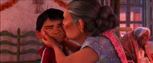 Coco - Final Trailer (US) Video