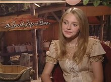 Dakota Fanning (The Secret Life of Bees) - Interview Video