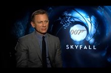 Daniel Craig (Skyfall) - Interview Video