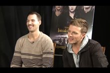 Daniel Cudmore & Charlie Bewley (The Twilight Saga: Breaking Dawn - Part 2) - Interview Video