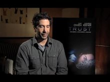 David Schwimmer (Trust) - Interview Video