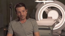 Diego Luna Interview - Flatliners Video