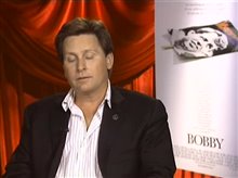 EMILIO ESTEVEZ (BOBBY) - Interview Video