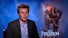 Jonathan Groff (Frozen) - Interview Video