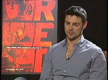 Karl Urban (RED) - Interview Video