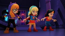 LEGO DC Super Hero Girls: Brain Drain Trailer Video