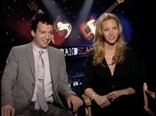 Lisa Kudrow & Gaelan Connell (Bandslam) - Interview Video