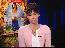 MINNIE DRIVER - Interview Video