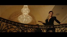 Molly's Game Featurette - 