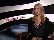 Naomi Watts (The International) - Interview Video
