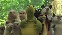 OVER THE HEDGE Trailer Video
