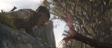 PREDATOR: BADLANDS Clip - The Trees Attack Video
