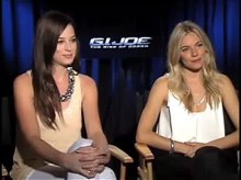 Rachel Nichols & Sienna Miller (G.I. JOE: The Rise of Cobra) - Interview Video