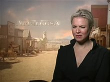 Renée Zellweger (Appaloosa) - Interview Video