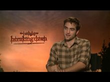 Robert Pattinson (The Twilight Saga: Breaking Dawn - Part 1) - Interview Video
