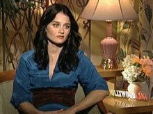 ROBIN TUNNEY (HOLLYWOODLAND) - Interview Video