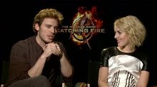 Sam Claflin & Jena Malone (The Hunger Games: Catching Fire) - Interview Video