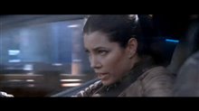 Total Recall Trailer Video