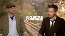 Woody Harrelson & Scott Cooper (Out of the Furnace) - Interview Video