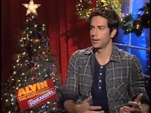 Zachary Levi (Alvin and the Chipmunks: The Squeakquel) - Interview Video