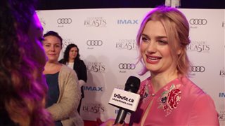 alison-sudol-fantastic-beasts-and-where-to-find-them-red-carpet-interview Video Thumbnail