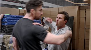 the-running-man-behind-the-training Video Thumbnail